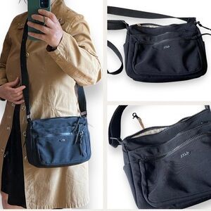 Black Nylon Shoulder bag Women Waterproof Lightweight Crossbody Purse pockets